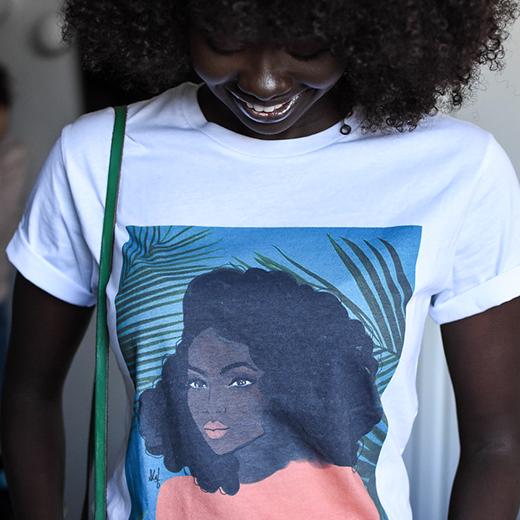 Noire | T-Shirt - Nicholle Kobi