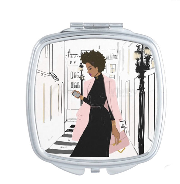 Mirror Pink lady in Paris - Nicholle Kobi