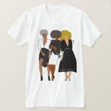3 Fashionistas | T-Shirt